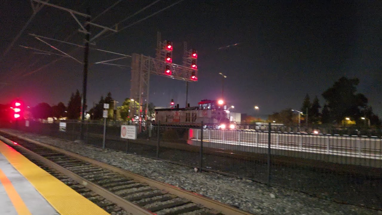 Caltrain #504 EMD MP15DC Light Power at Santa Clara Station with Horn Shows