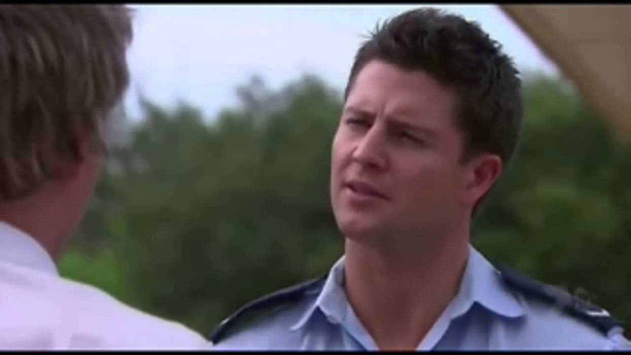 4578 - Aden finds Annie drunk