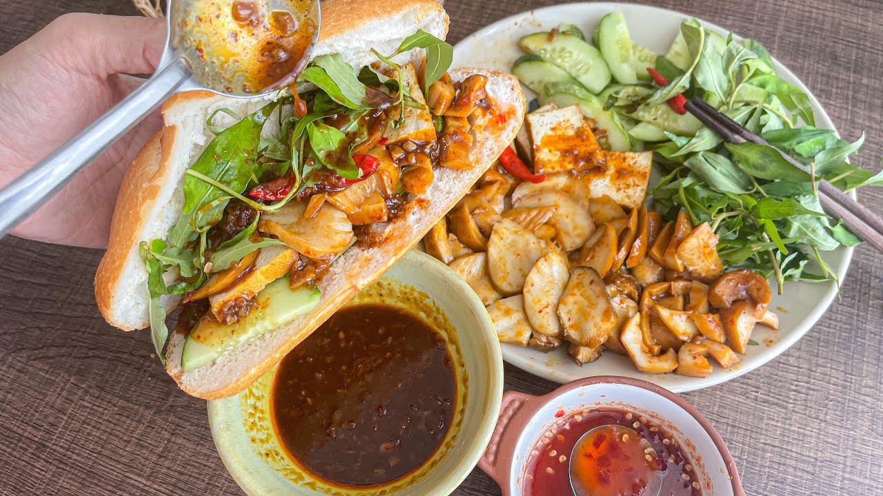 Bí quyết làm PHÁ LẤU NẤM CHAY cực ngon, bán bánh mì chay như này sẽ hút khách lắm | Vegan food