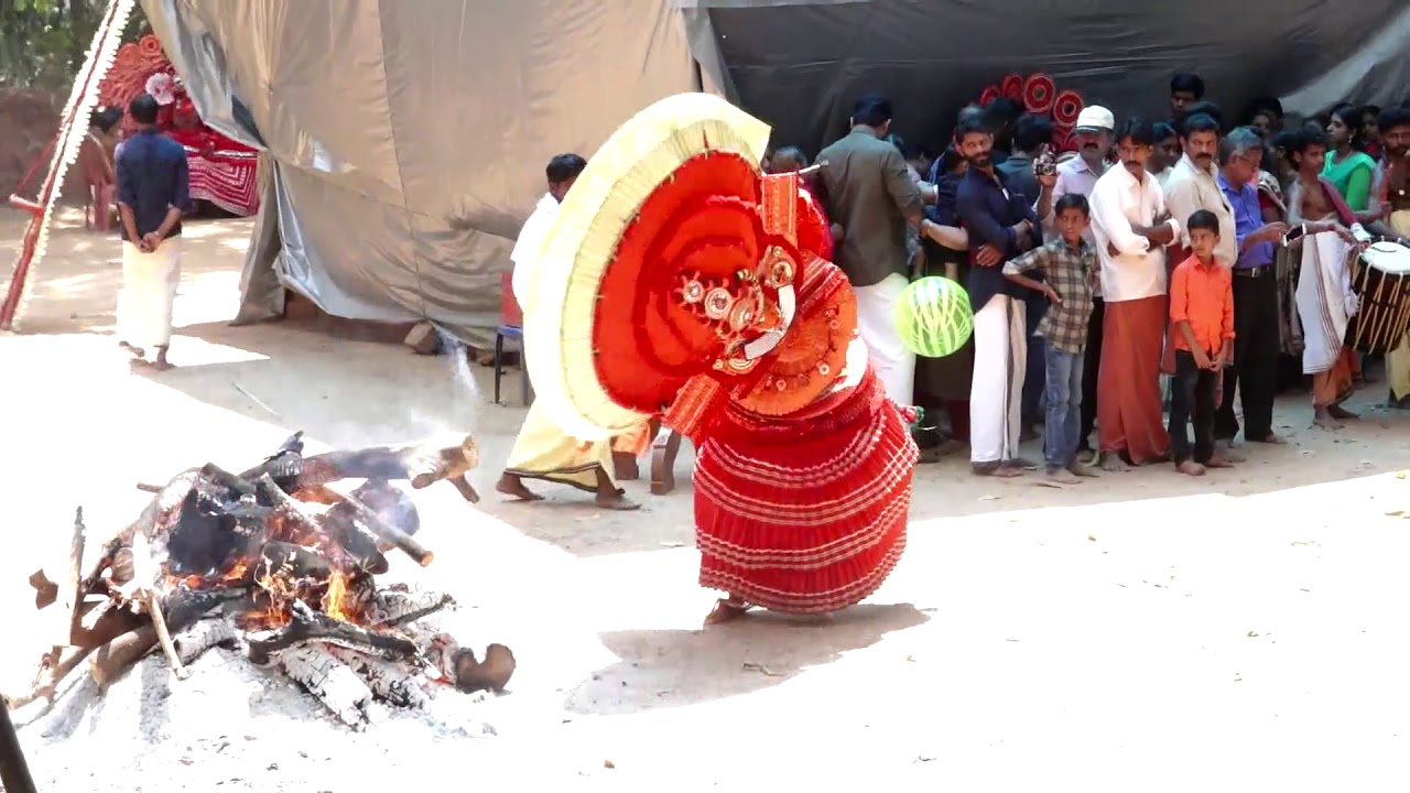 Karuval Bhagavathy Theyyam || കരുവാൾ ഭഗവതി തെയ്യം  - മട്ടന്നൂർ ശിവപുരം ശാസ്തപ്പൻ കോട്ടം #bhagavathy