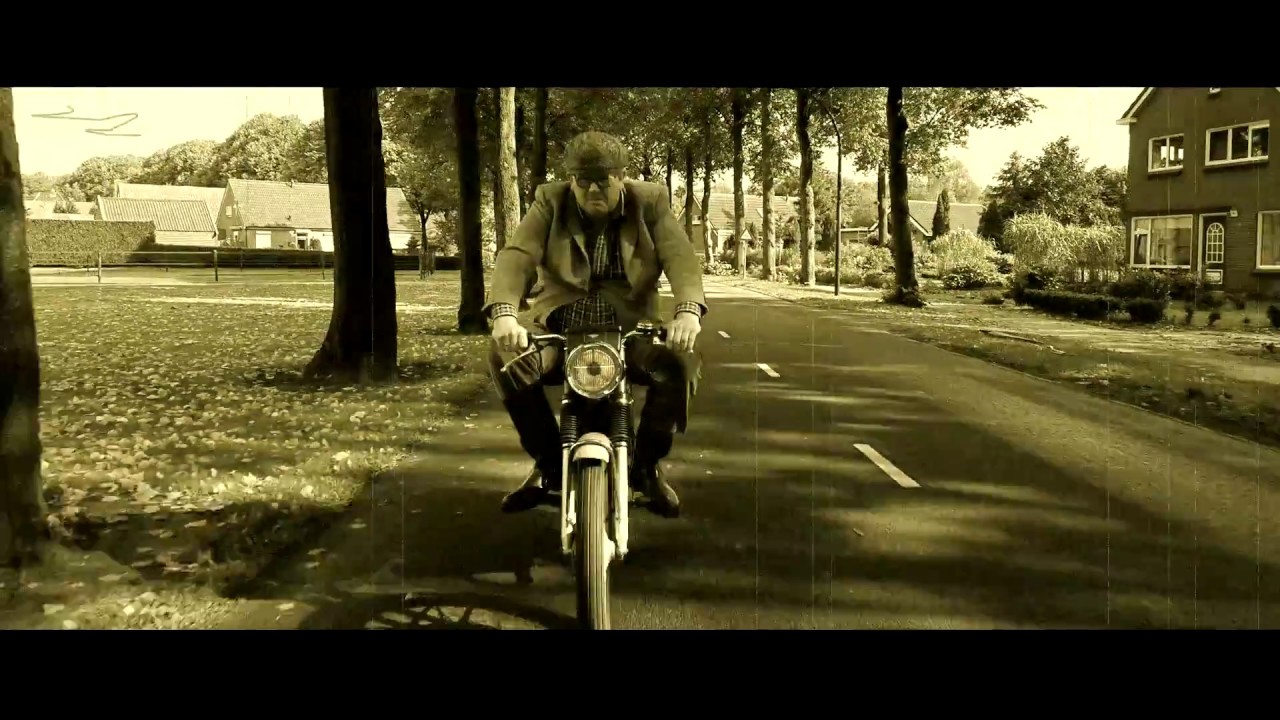 Evert Baptist - Aaltje doe dikke sjomp (offical video)