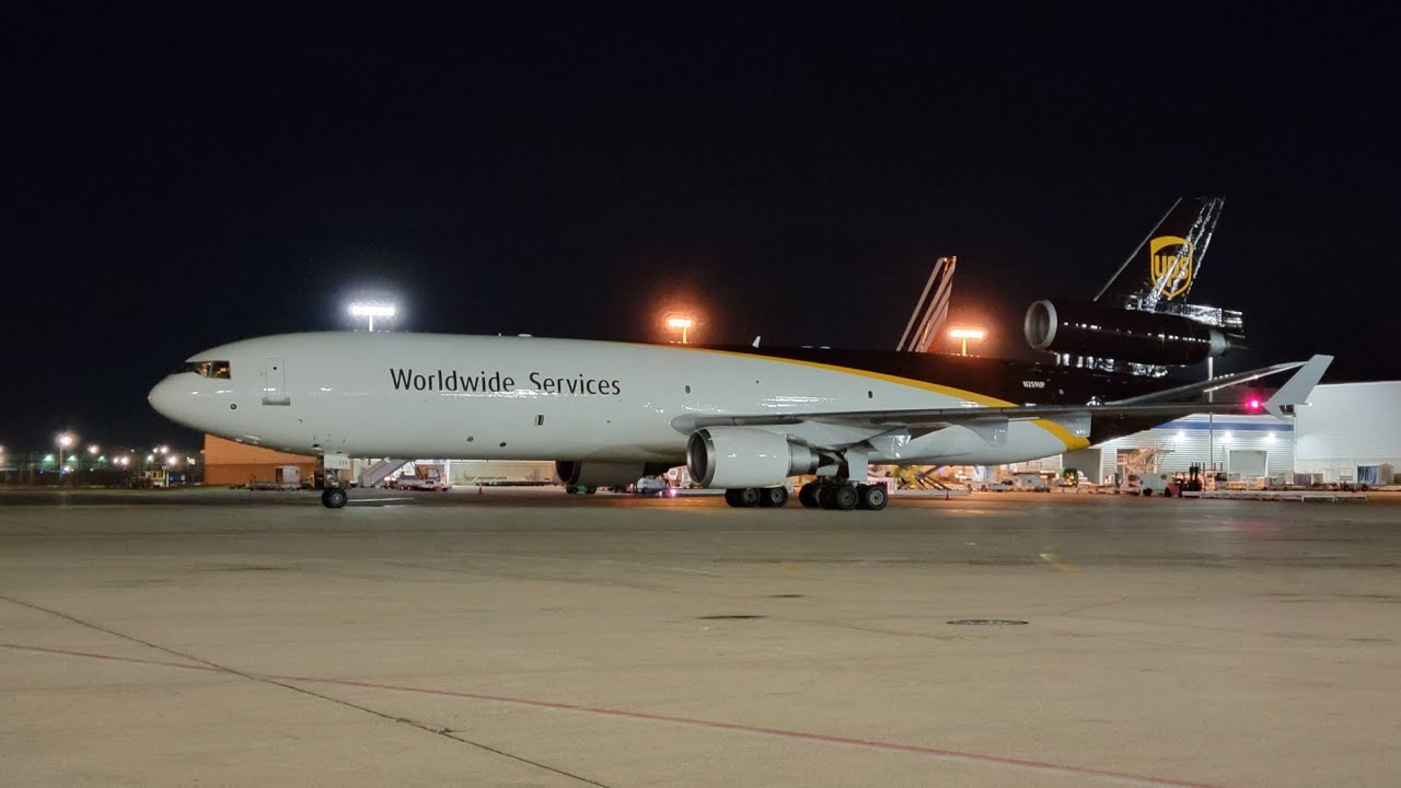 N259UP at ORD 11/30/22