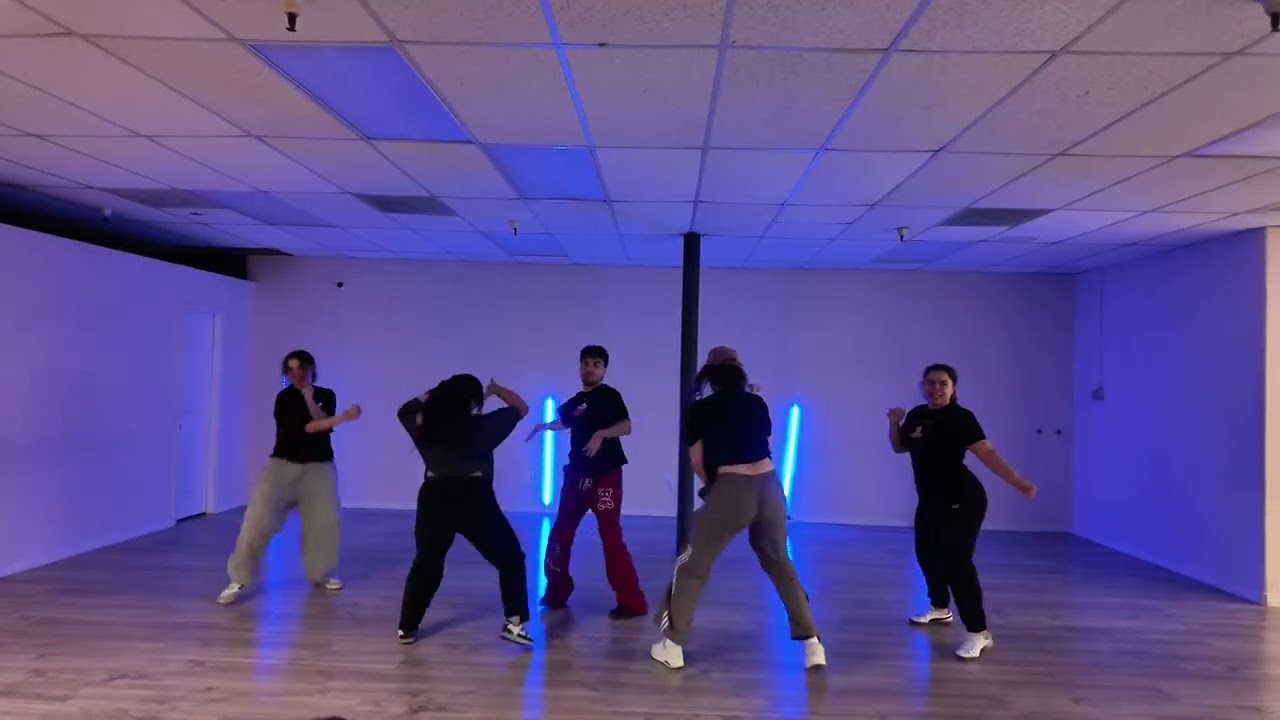 MALORY @elcantantedelghetto #beginnerclass #reggaeton #ryancastro 
