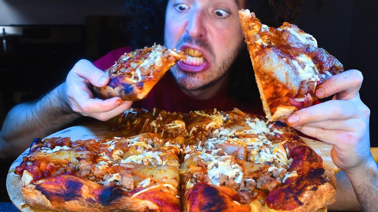 SPICY KOREAN PIZZA !  * ASMR NO TALKING * | Nomnomsammieboy