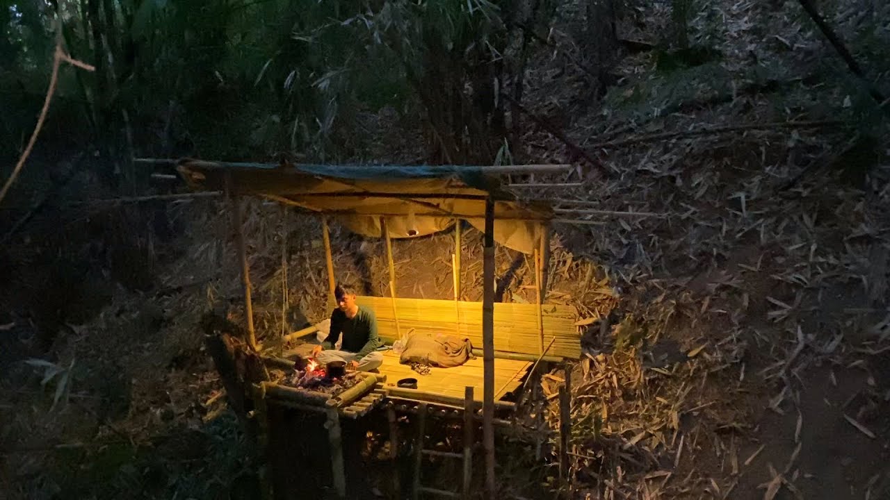นอนป่าไผ่ดงยุง ที่พักกระต๊อบของเพื่อน แต่บรรยากาศดี