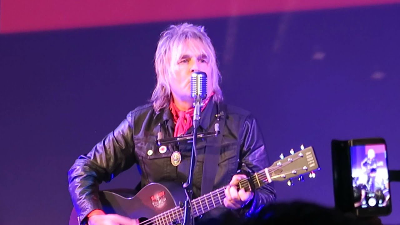 Mike Peters - The Alarm - Gathering 24 (2016) Whatever you think you are today...
