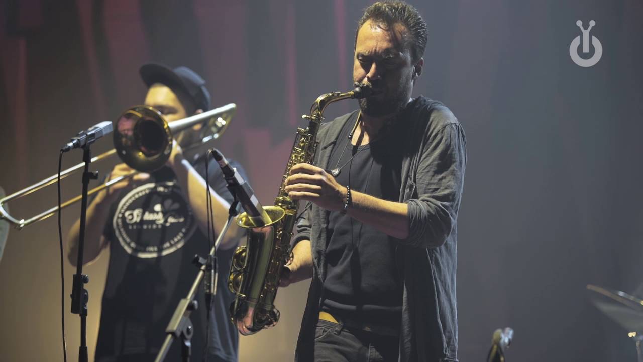 Korhan Futacı ve Kara Orkestra - Bilmediğim Ne Çok Şey Var I Babylon Session