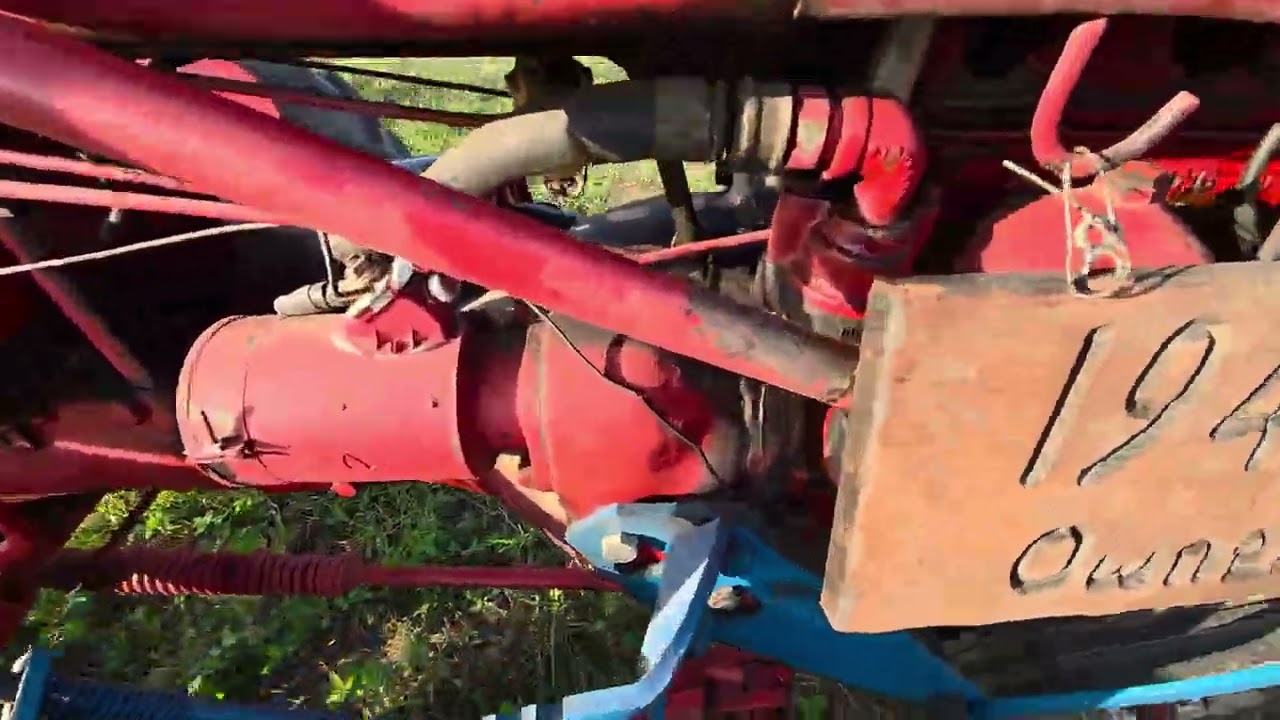 1946 Farmall model B with exhaust lift,  and plow. ( Albany ) 