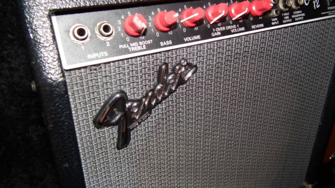 FENDER AMPLIFIER CHAMP 12 Clean FENDER SQ BASS  ARIA CLASSICAL AND FENDER 62 RI Strat