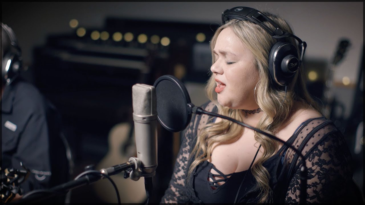 I'm Not The Only One - Same Smith (Live Acoustic Cover by Ashley Toman feat. W.G. Snuffy Walen)