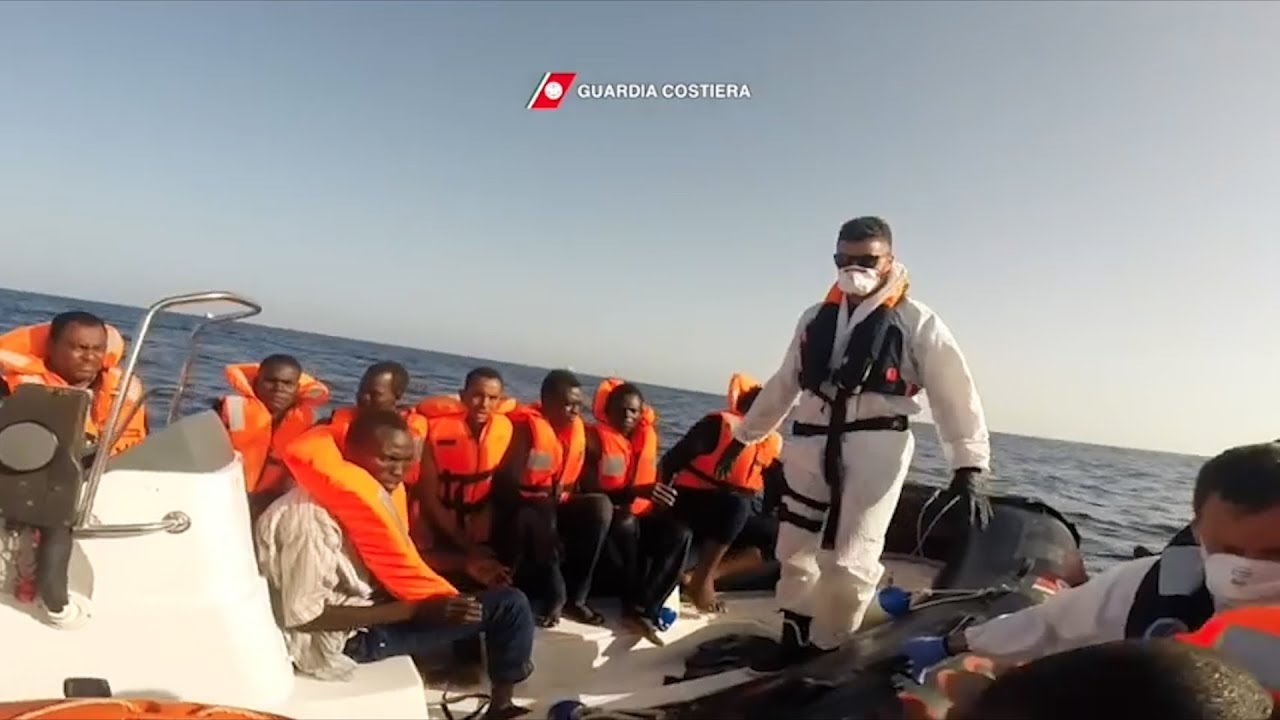 ITALIAN COAST GUARD TRIBUTE || TRIBUTO ALLA GUARDIA COSTIERA ITALIANA