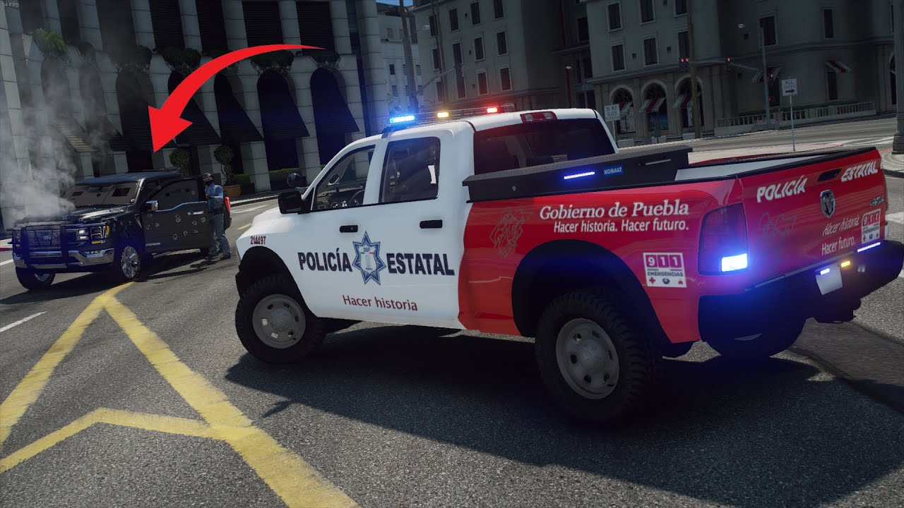 GTA 5 POLICIA | DIA DE PURA ACCION Y RISAS | TheAxelGamer