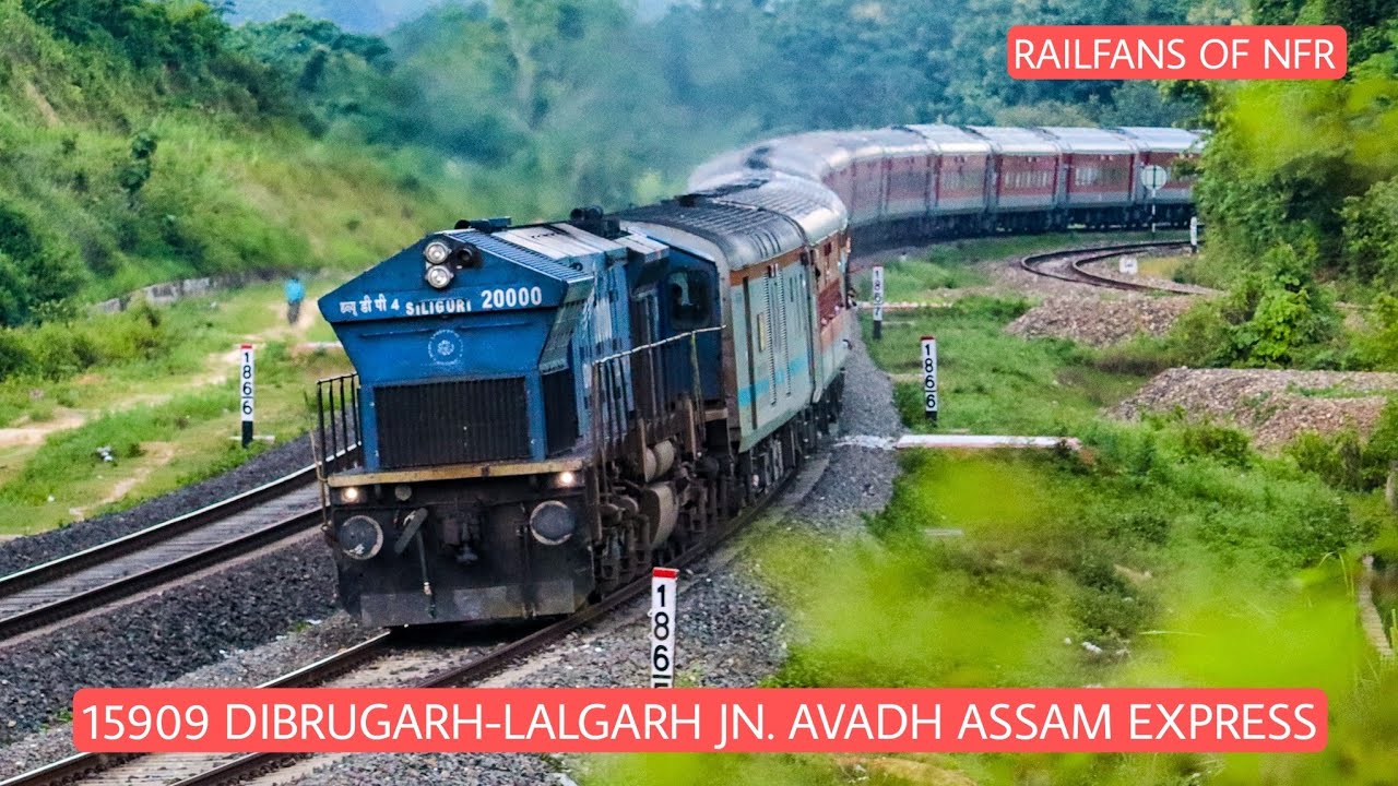 SGUJ WDP-4 20000 moving towards Patharkhola with 15909 Dibrugarh-Lalgarh Jn. Avadh Assam Express
