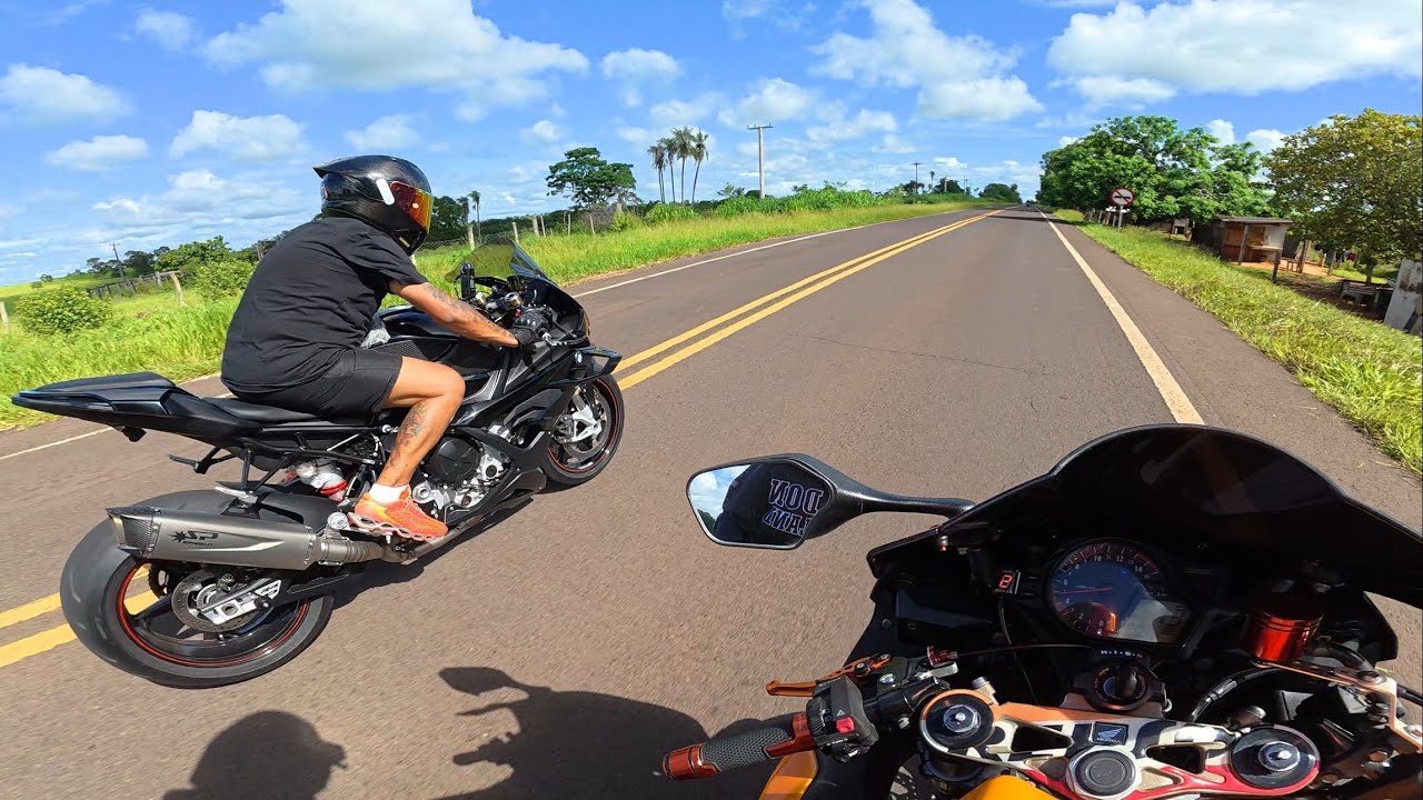 HONDA CBR 1000RR E BMW S1000RR