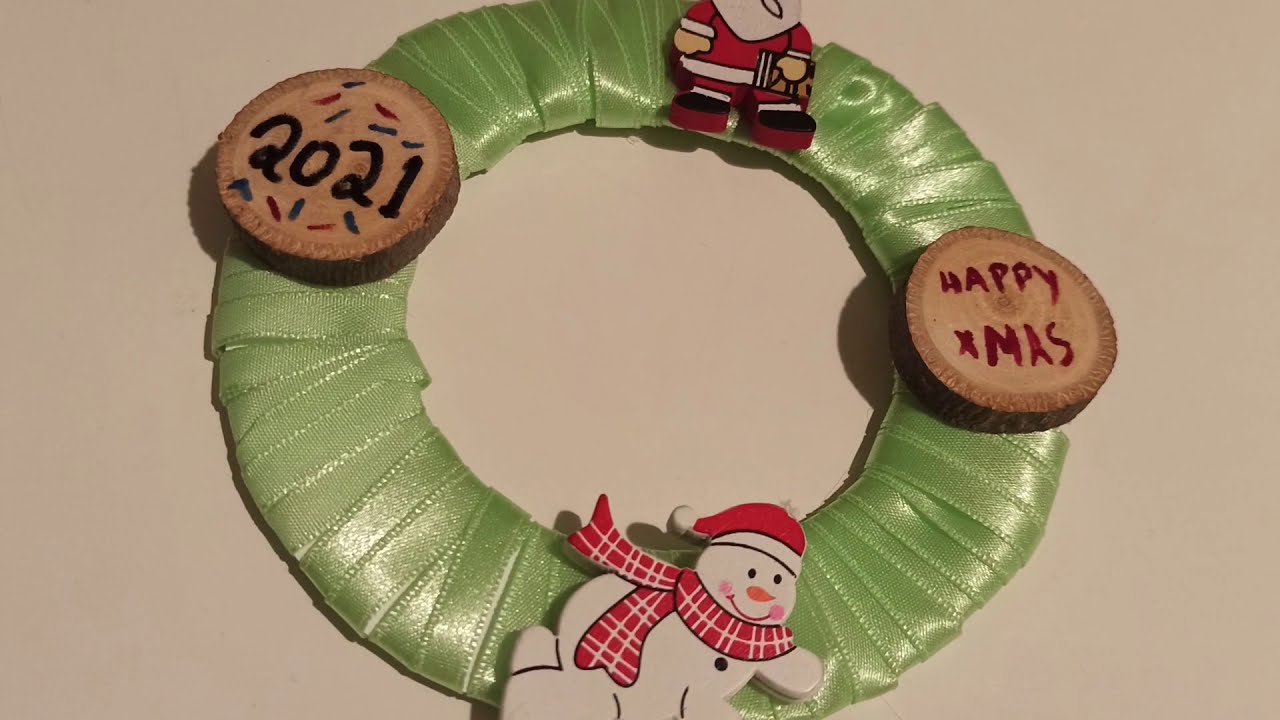 How to make a Christmas decorative ornament (DIY) by TCC