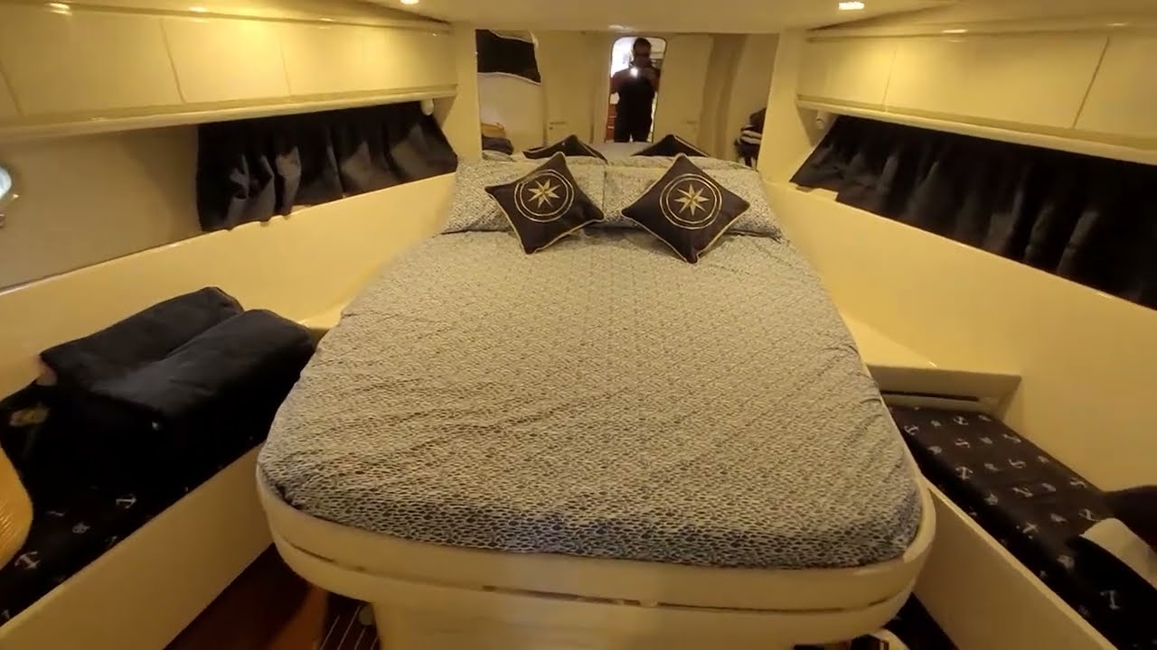 1991 Pershing 40, 2x425 Caterpillar Video tour