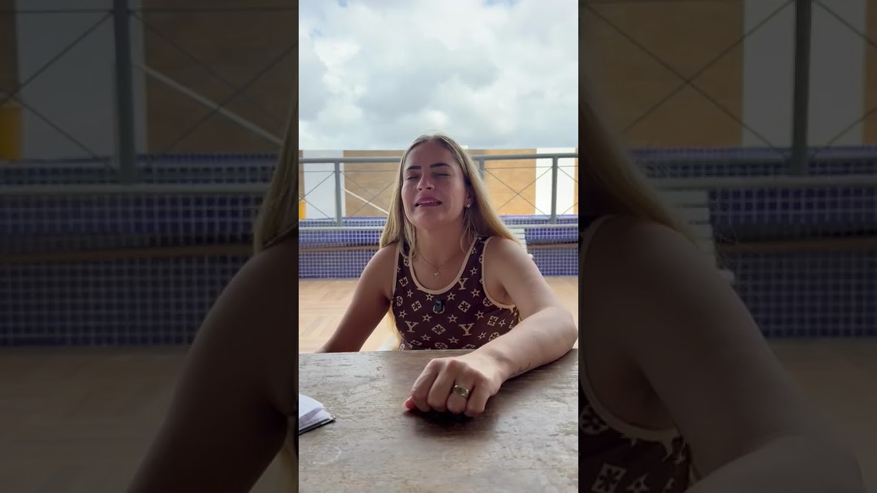 Têm uma mulher que ela tem muito ódio de vc 