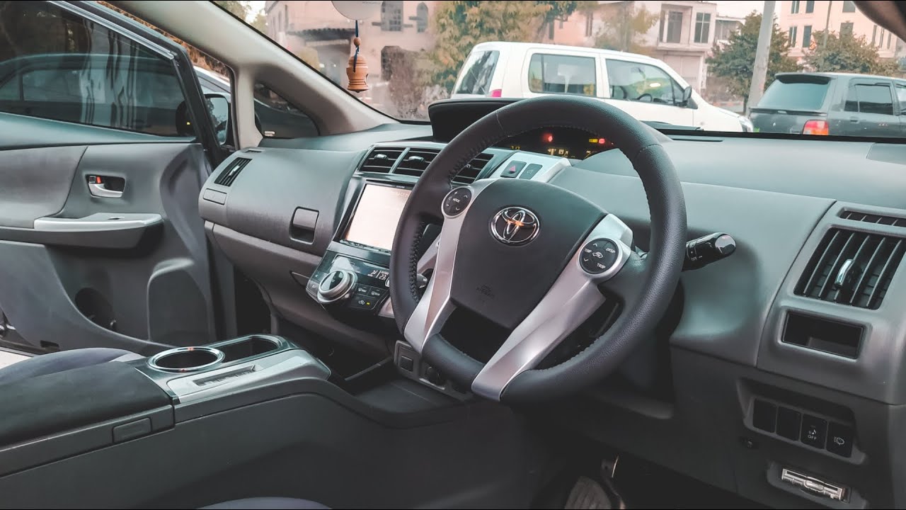 Toyota Prius Alpha 2012 Review | Price | Startup | Specifications & Features |