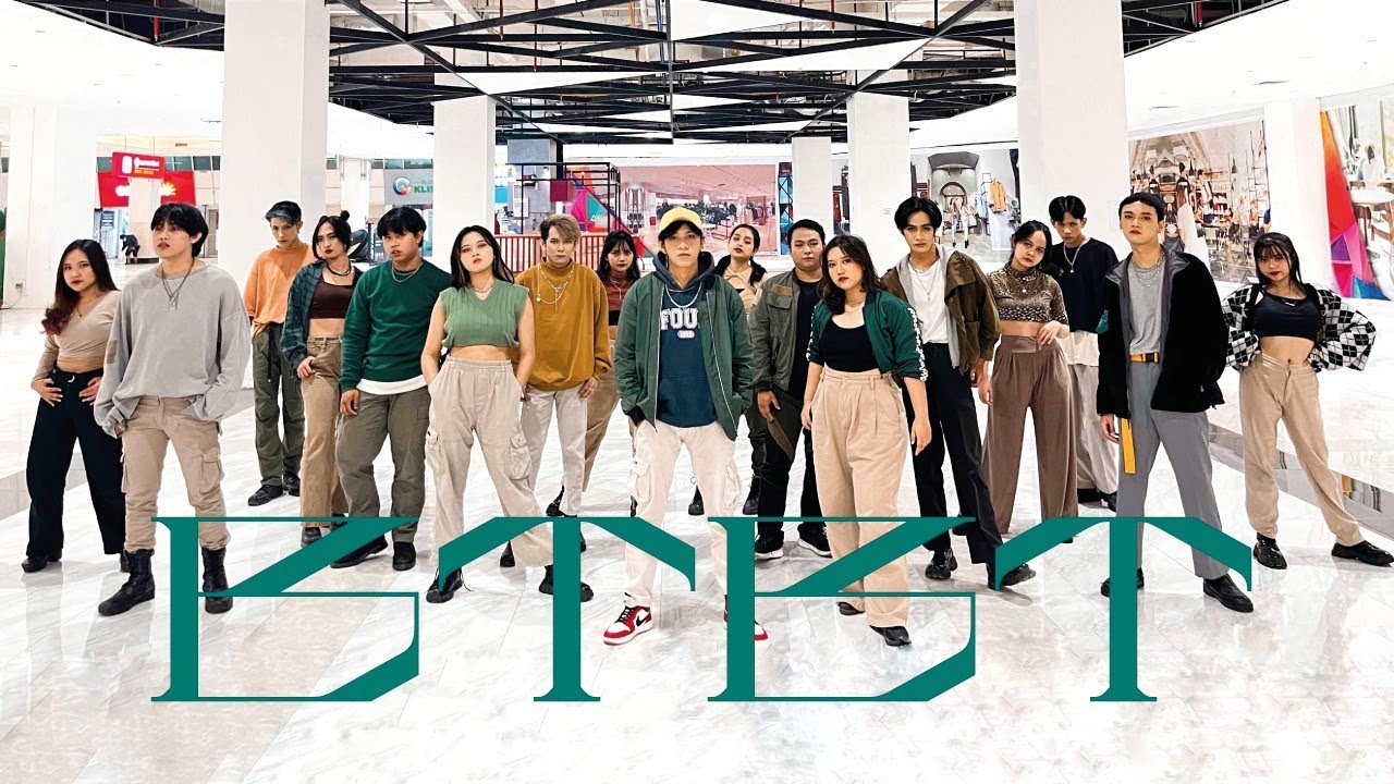 [KPOP IN PUBLIC] B.I 비아이 - BTBT (Feat. DeVita) DANCE COVER BY FOXCREW (From Indonesia)