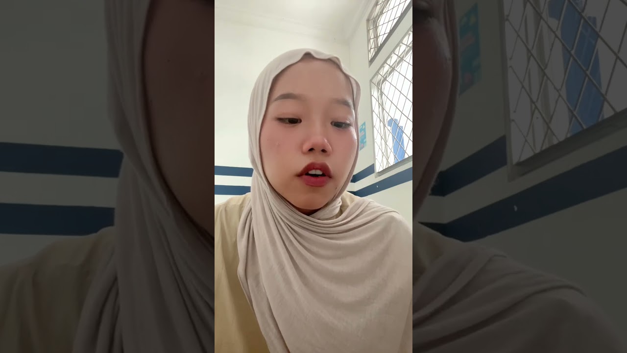 Name: Natasya Agustina Nim:2504100044 Listening reading