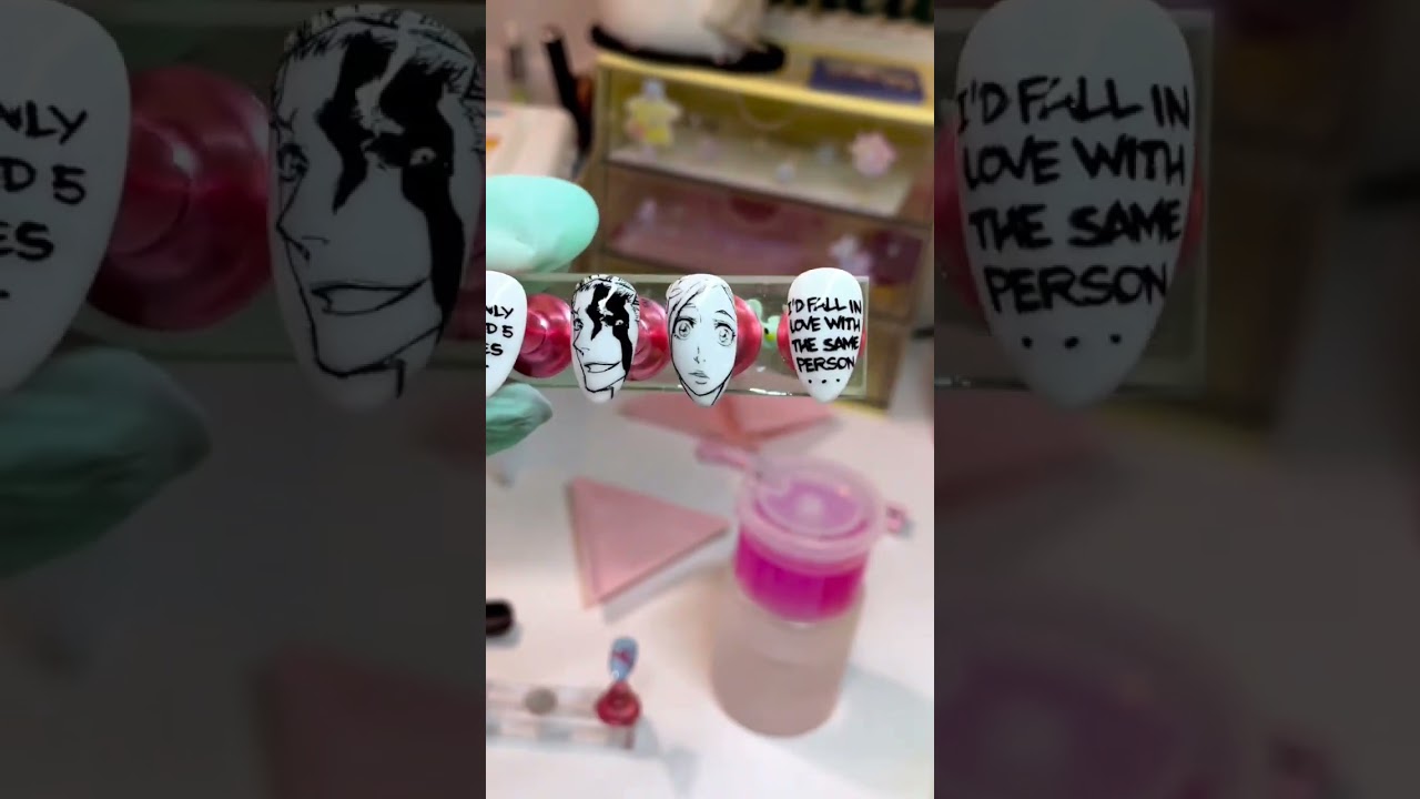 bts bleach ichigo & orihime nails that glow just as bright as their luv 🧡 #animenails #nailart