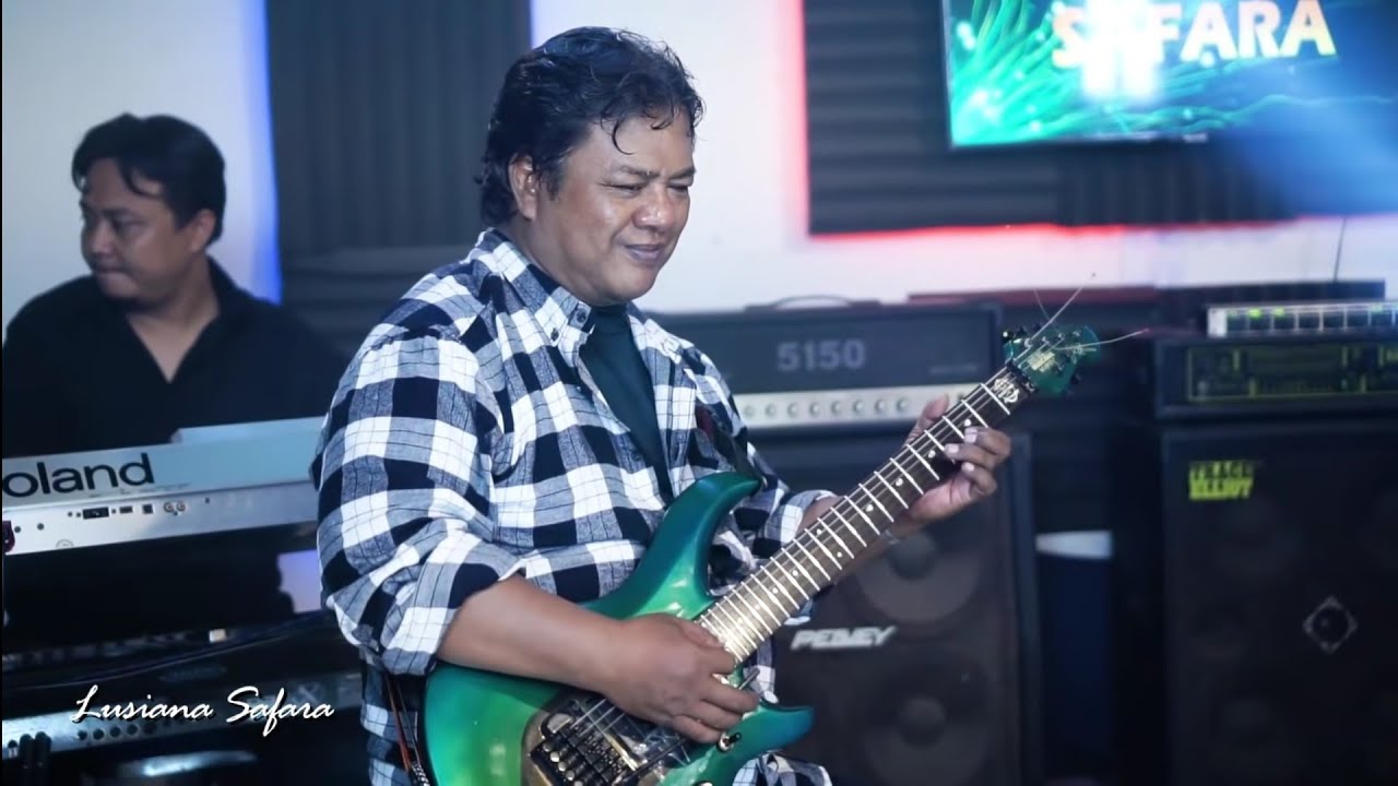 Antara Teman dan Kasih cover Lusiana Safara