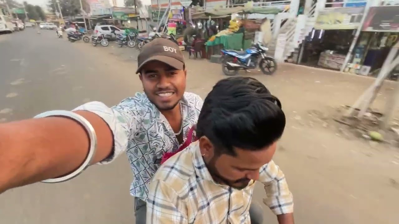 Police bale ne ky bol diya 😅#masti #police #funny #viral #video #comedyvideos #explore #vlog 