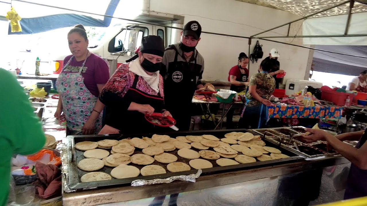 MERCADO DE PULGAS LAS TORRES TIANGUIS DE APODACA NUEVO LEON