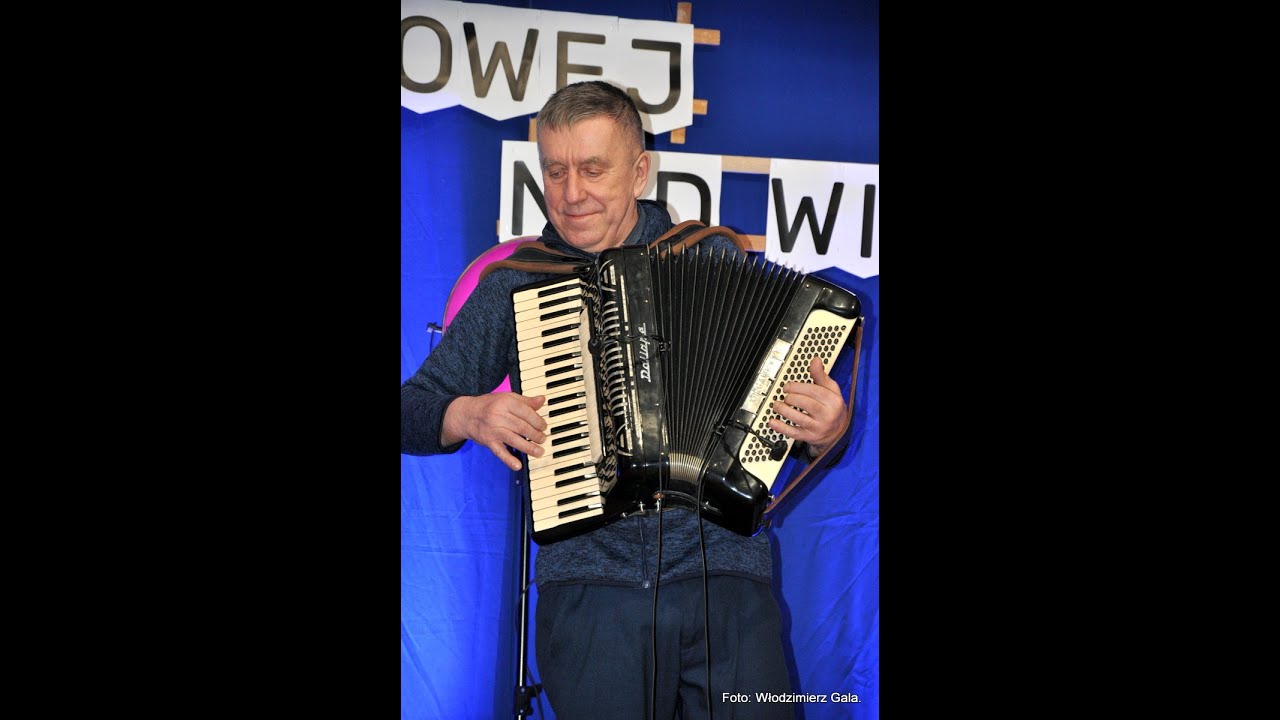 TADEUSZ I ULA NA CZERWIŃSKIEJ SCENIE.
