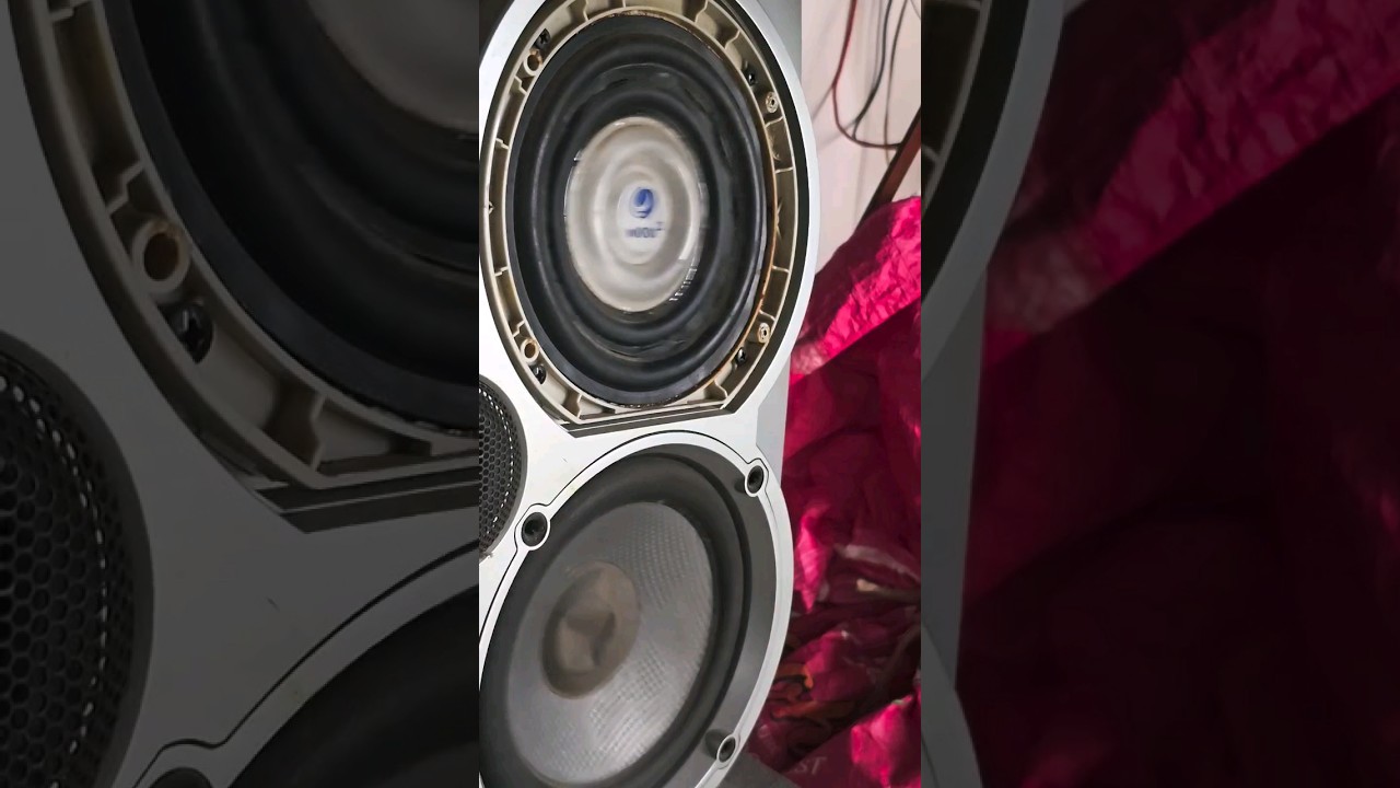 19 Years Old Music System.   WOOX tech No One Can Beat #phillips #woox #phillips#music