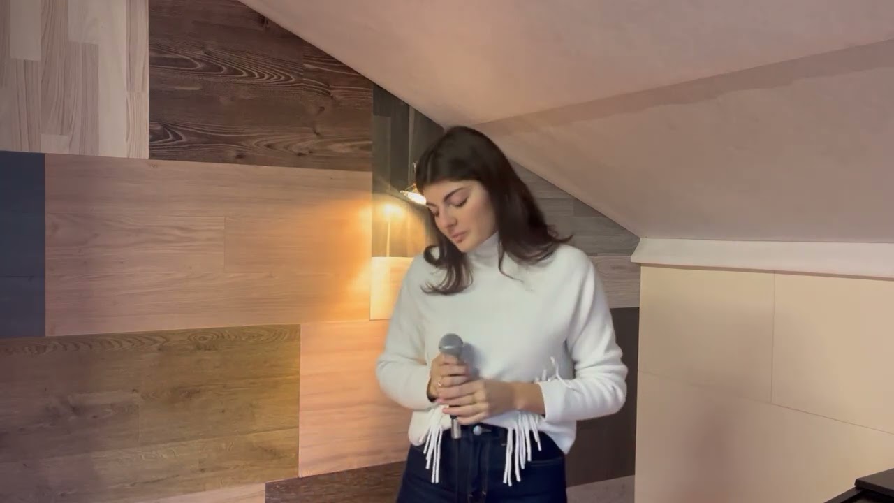 Michela Dal Pozzo si esibisce in 