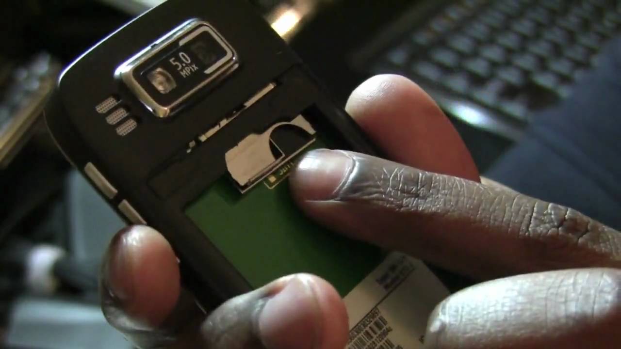 Nokia E72 unboxing