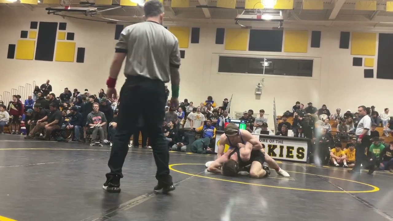 Gage Clark (HIGHLANDS HS) vs Hughson hs WBTF 150lbs 