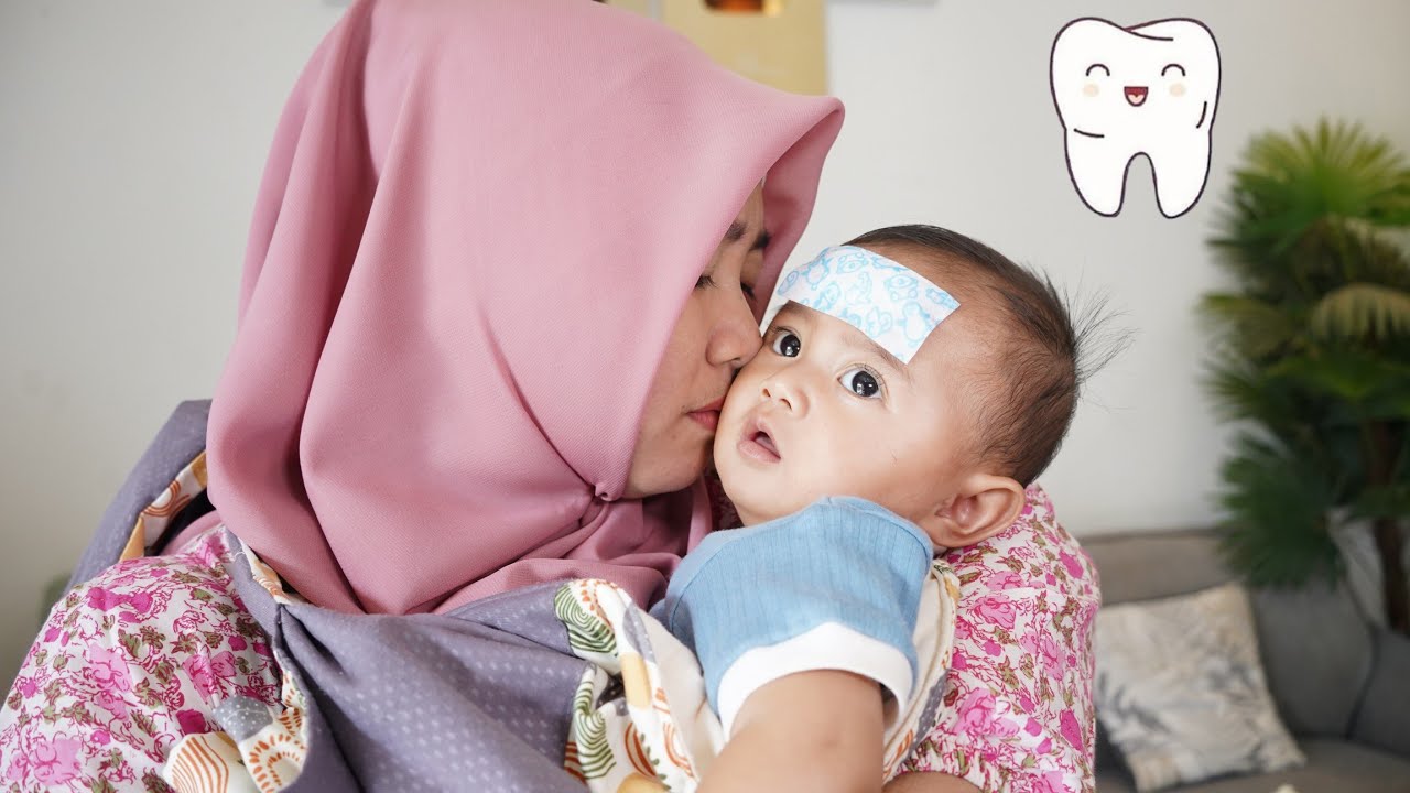 BAYI AZAM NANGIS REWEL TUMBUH GIGI 🦷 | Mamah azam