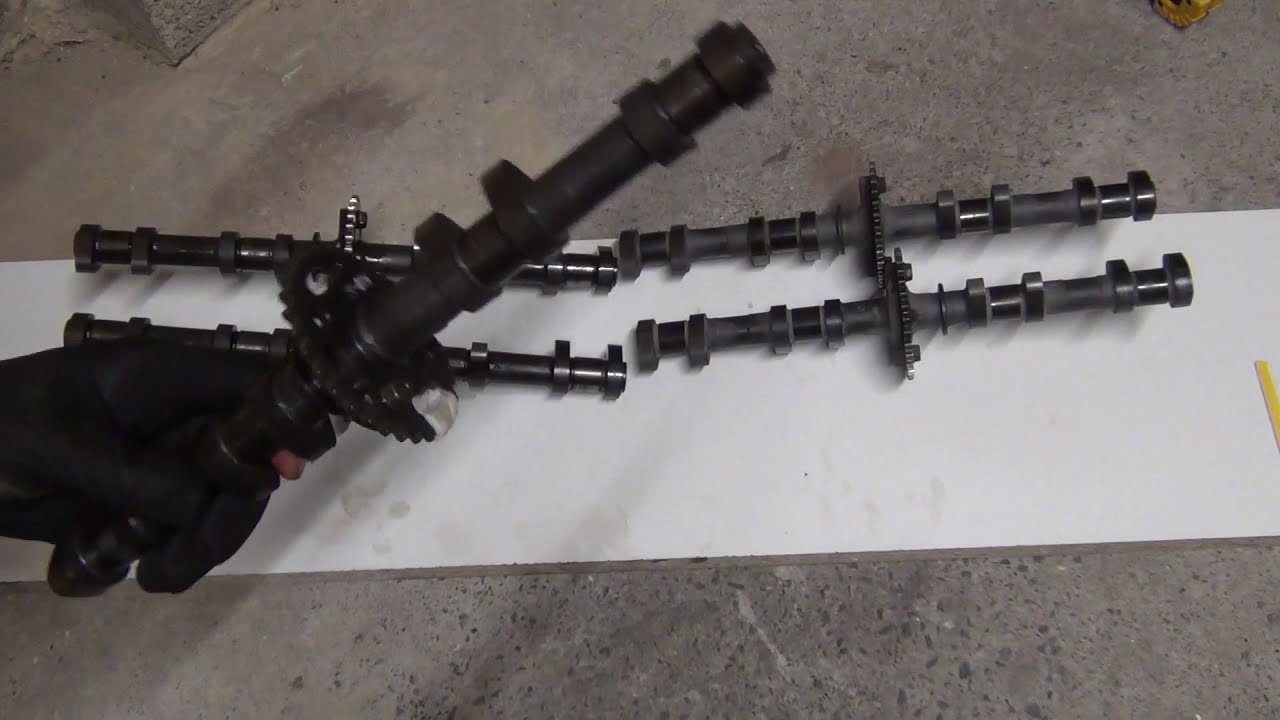 Suzuki RF 900 - Installation Of GSXR Camshafts