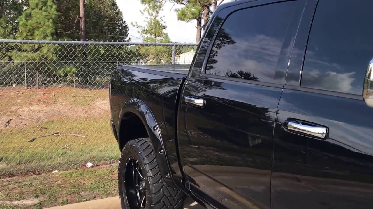 2012 Ram 1500 w/ 8