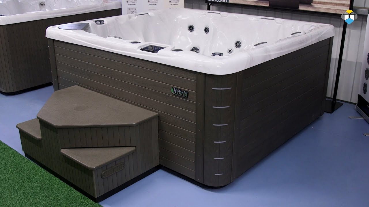 720 Hybrid4® by Beachcomber Hot Tubs