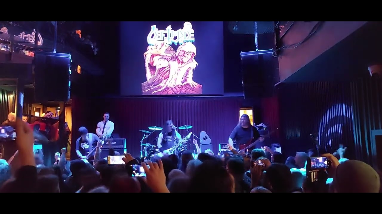 Left to Die - Pull the plug (live in Dublin)