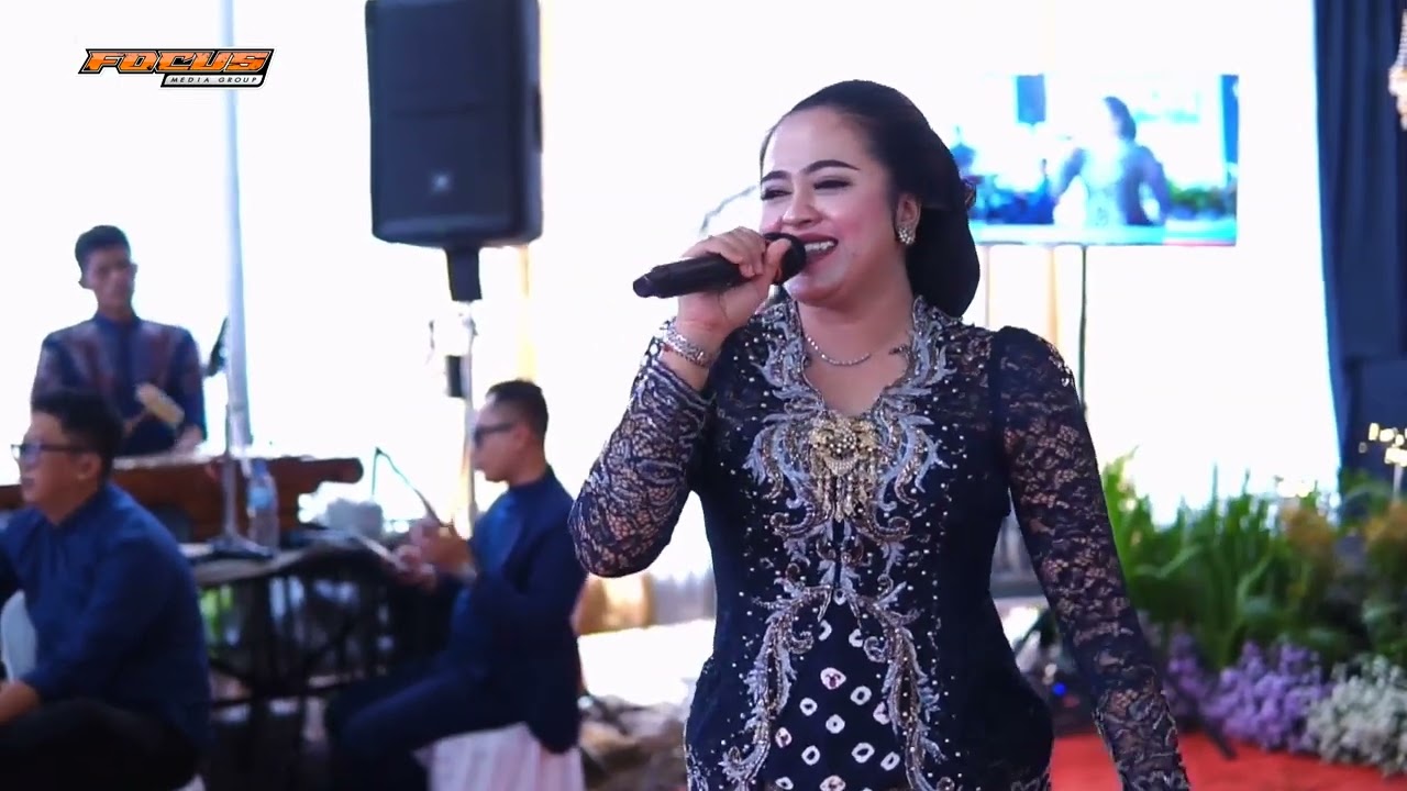 Grajagan Banyuwangi - Candra Kirana - Tracker Music - Focus Media