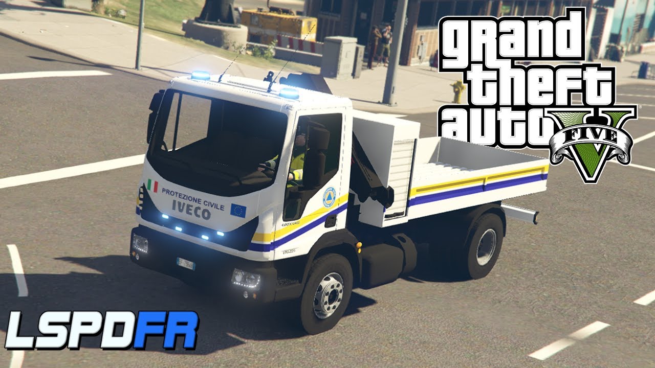 STRADA BLOCCATA E SOCCORSO! - GTA 5 LSPD:FR | PROTEZIONE CIVILE