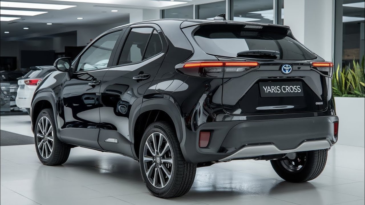 2026 Toyota Yaris Cross Hybrid Base: il SUV compatto efficiente e moderno