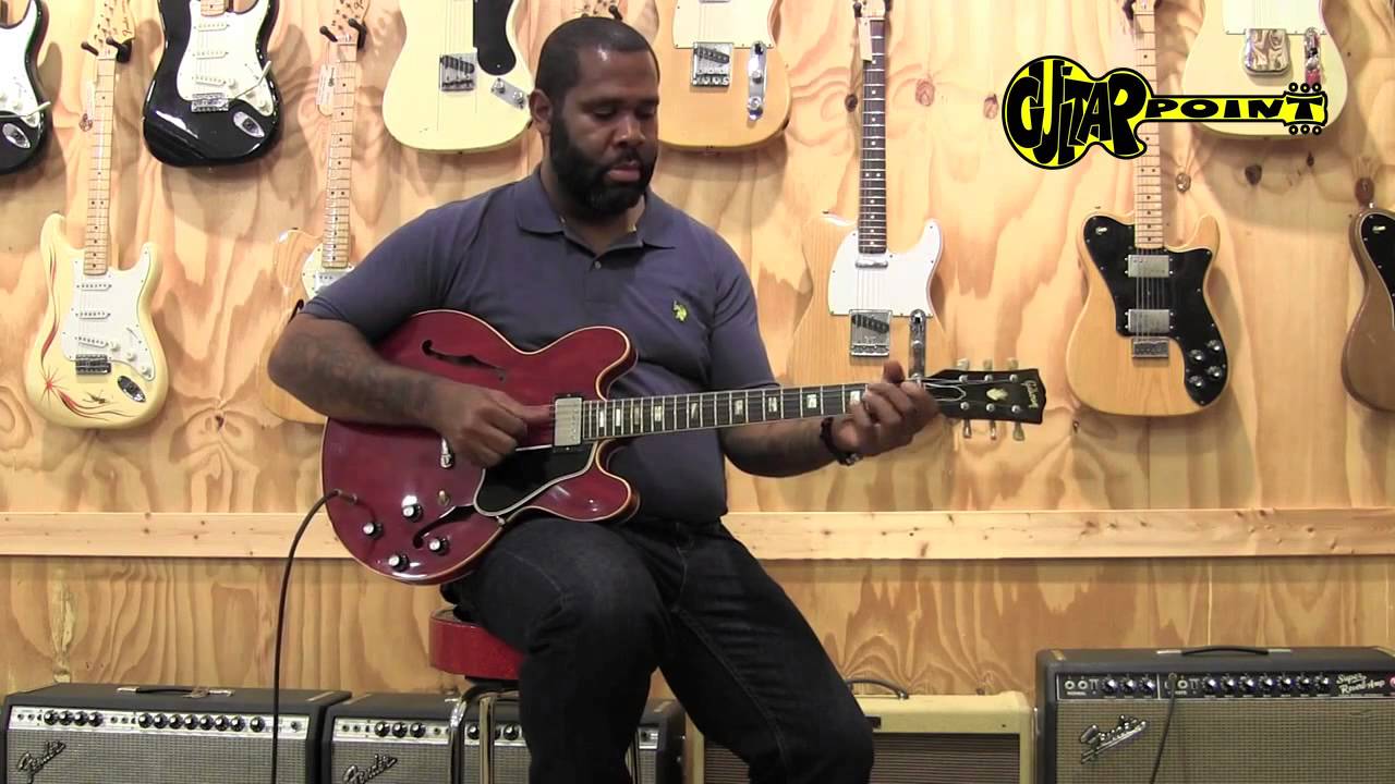 Kirk Fletcher plays a 1963 Gibson ES-335 CH at GuitarPoint Maintal / Vintage Guitars