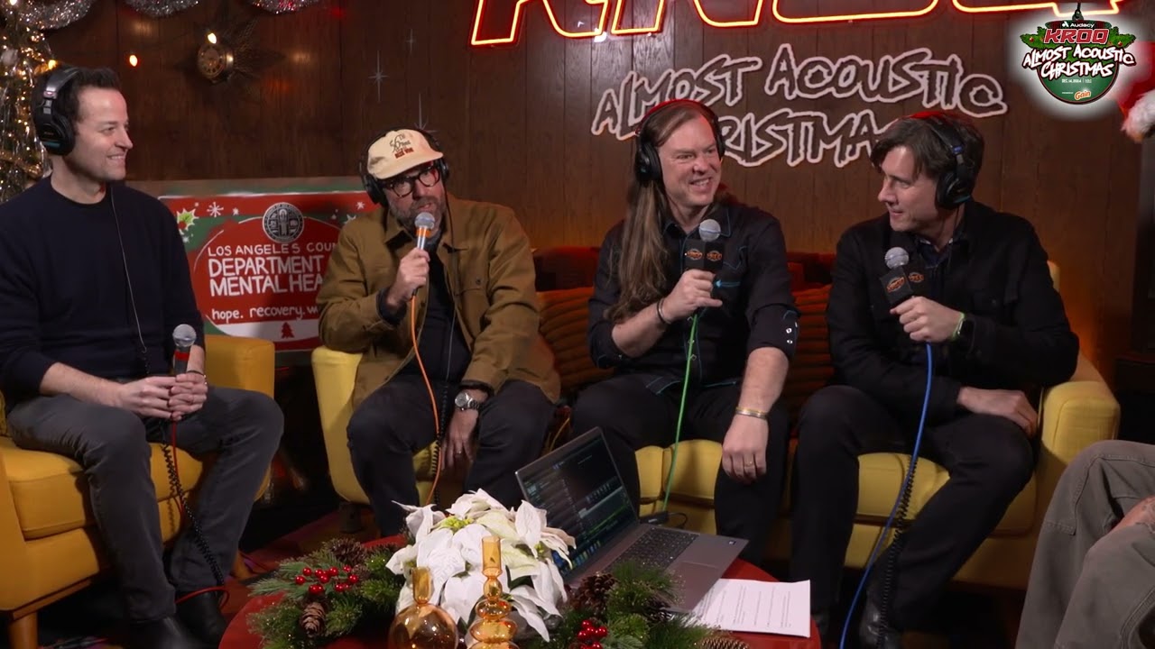 Almost Acoustic Christmas 2024: Jimmy Eat World