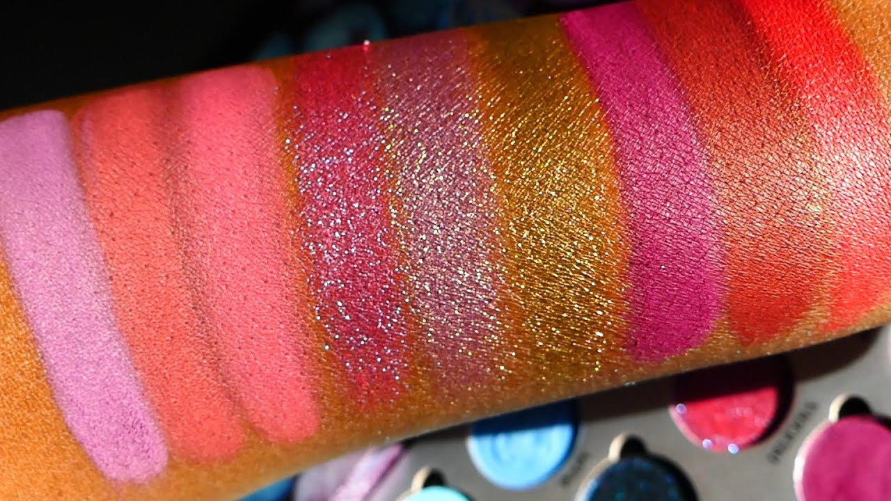 SIMPLY POSH COSMETICS BERRY ICY PALETTE SWATCHES