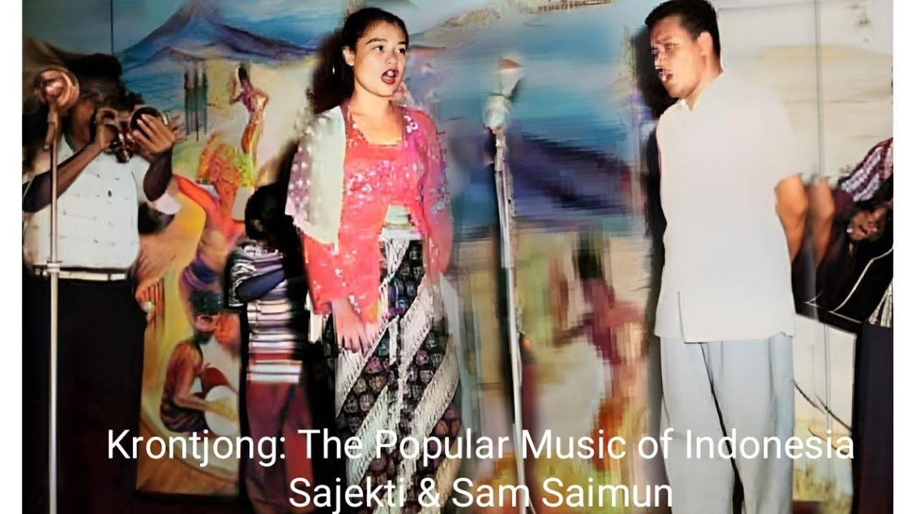 SAJEKTI & SAM SAIMUN  With Orkes Krontjong Asli,Pimp.Ahmad 1960