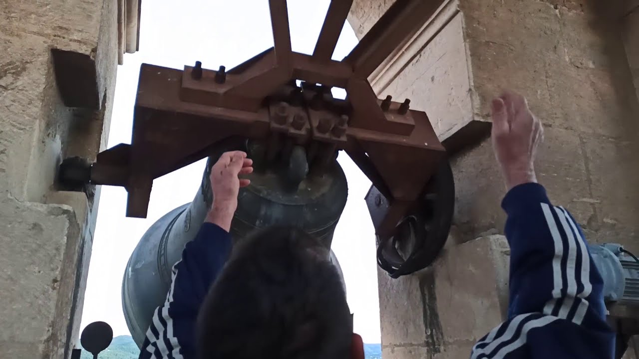 Volteo de campanas en Carcaixent
