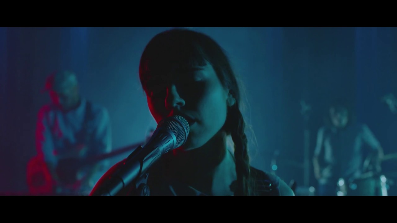 Hazel English - Fix | The Wild Honey Pie Buzzsession