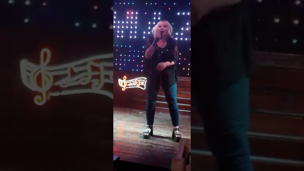 Noemí Barnero - Tres heridas (Show en "El Maza" 14- 12 - 2025).