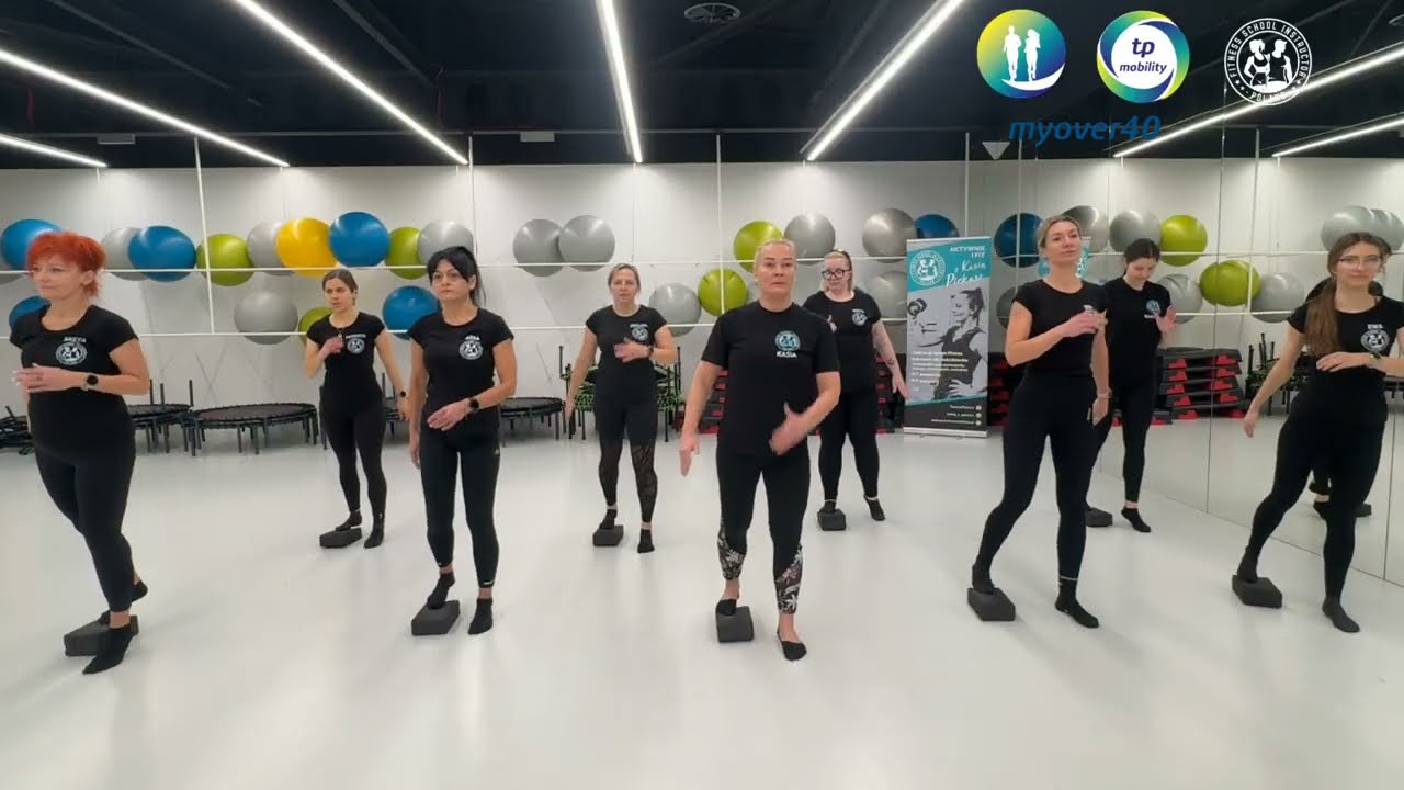 Trening z bloczkiem do jogi 🧘‍♀️🧘‍♂️✨