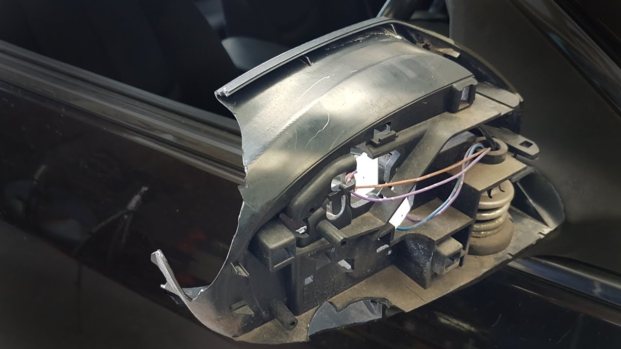 Замена зеркала заднего вида на Mazda 6 2008 -2012